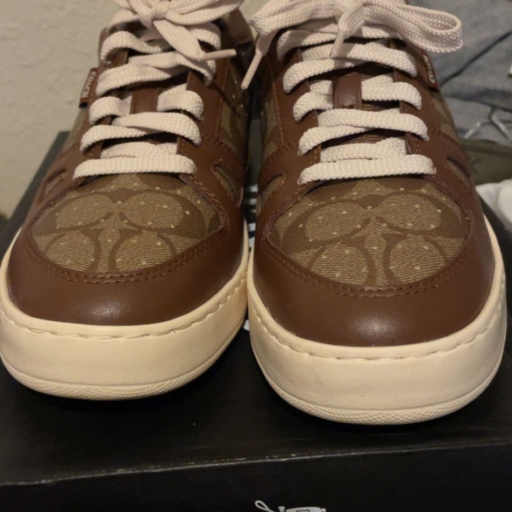 Coach sneaker